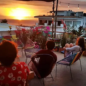 https://hostel-vallarta.hotelspuertovallarta.org